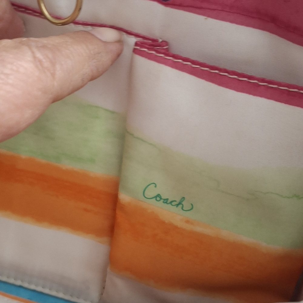 Coach White and Tan Tote Bag - Picture 6 of 10